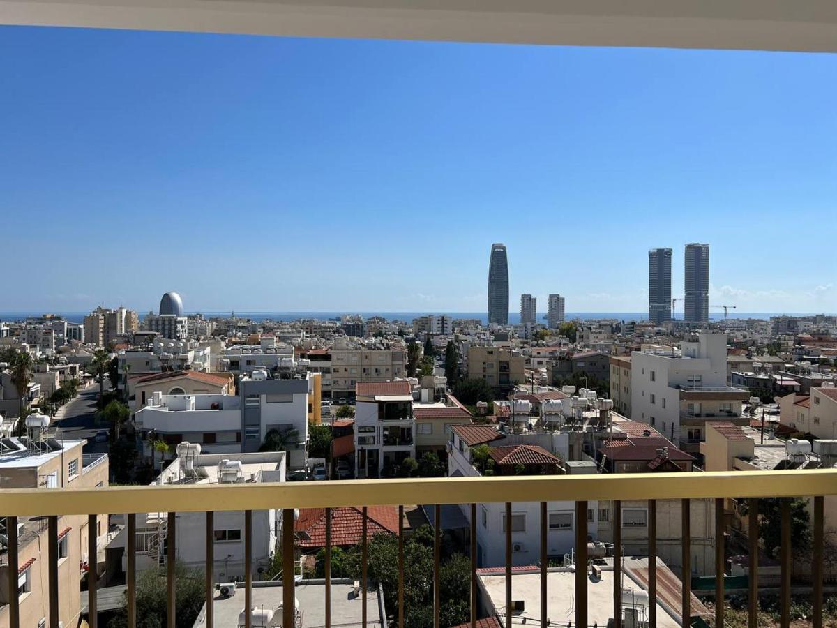 Sunny Rooms Limassol Exteriör bild