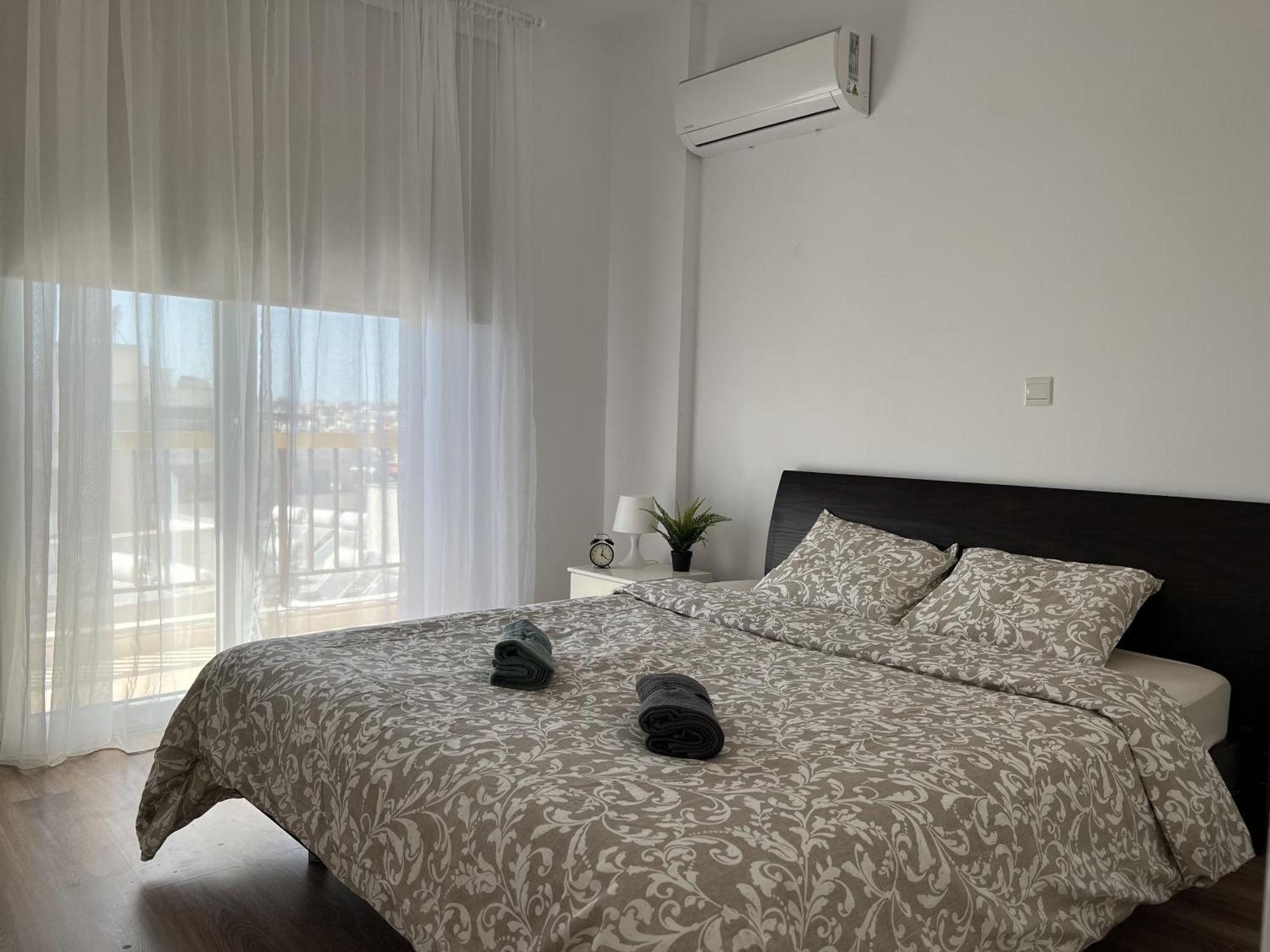 Sunny Rooms Limassol Exteriör bild